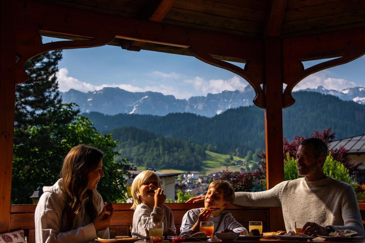 Brunet - The Dolomites Resort Fiera Di Primiero Exterior foto