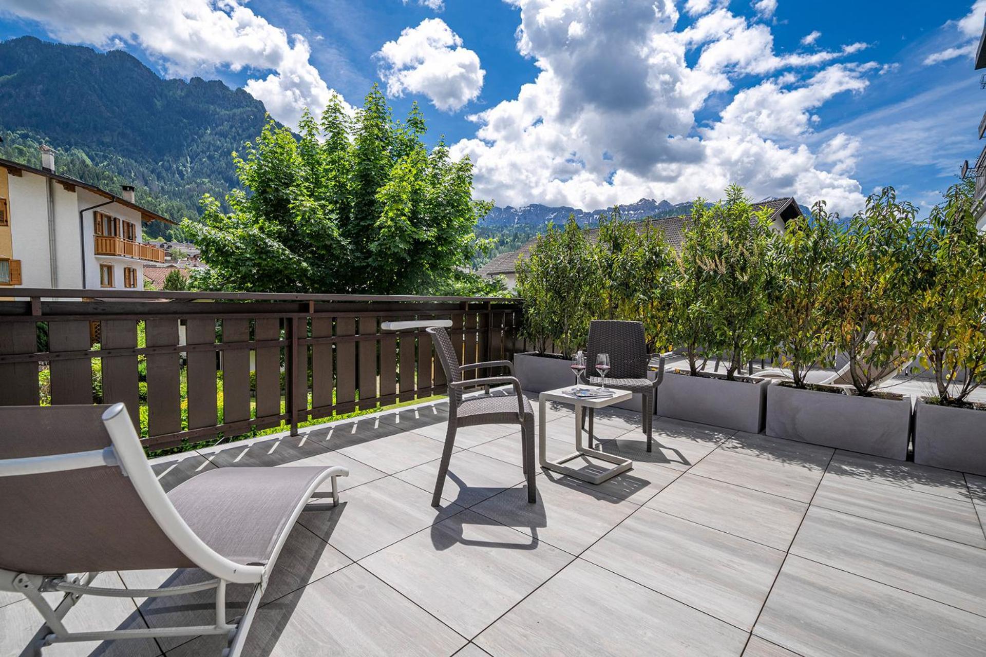 Brunet - The Dolomites Resort Fiera Di Primiero Exterior foto